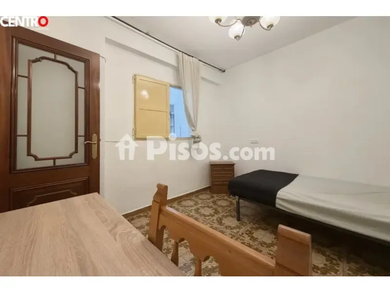 Magamistoad - Spacious Apartment with Balcony in Santa Clotilde