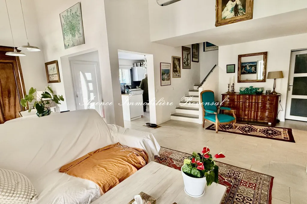Elutuba - Renovated House with Pool near Sainte-Maxime Centre