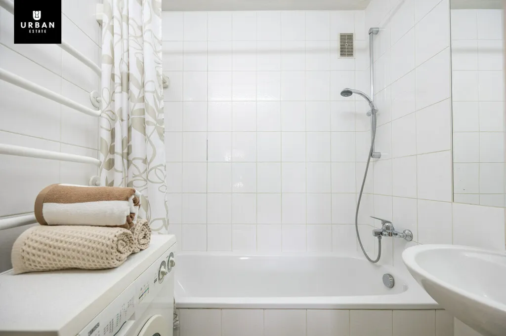 Salles de bain - 3-Bedroom Apartment with Balcony in Vilnius