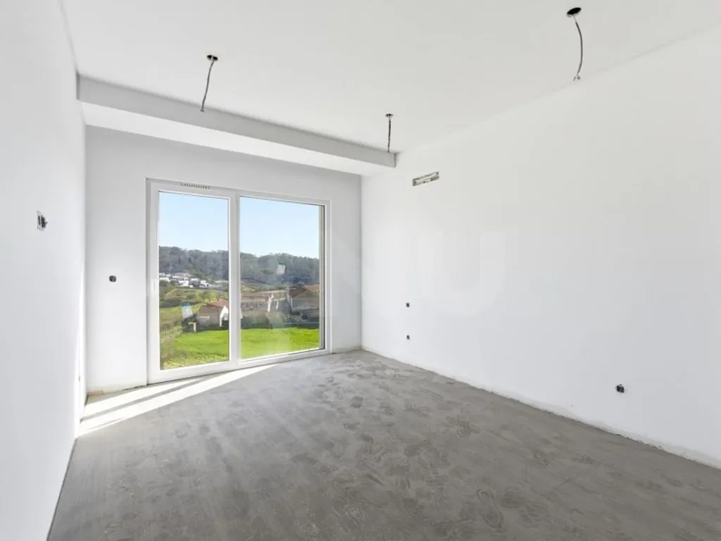 Pièces - Contemporary House in Private Condo, Mafra