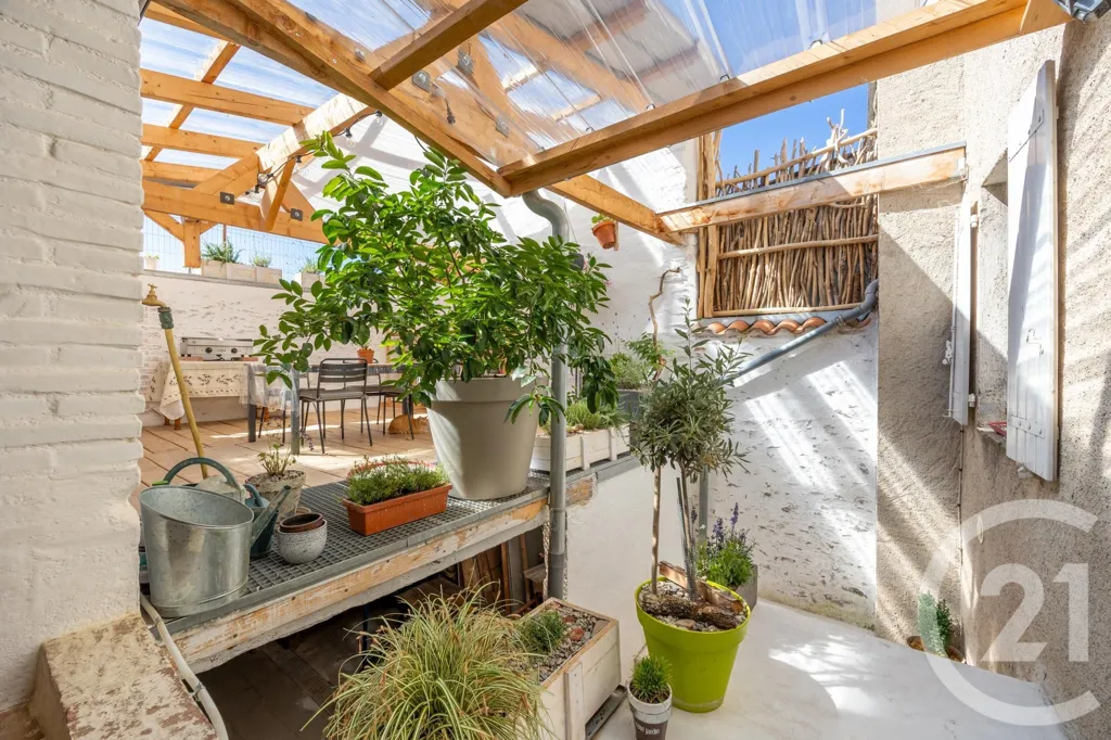 Giardino - Historic House with Terraces in Valdéries