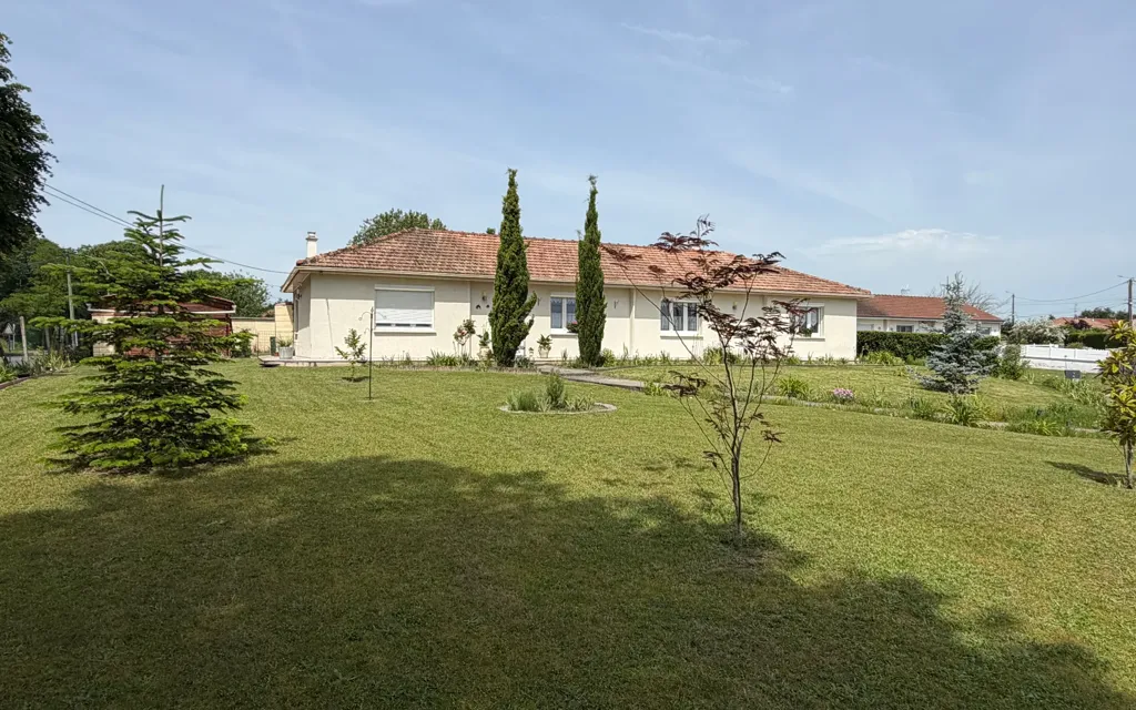 Jardin - Pavillon de Plain-Pied avec Terrasse à Laon