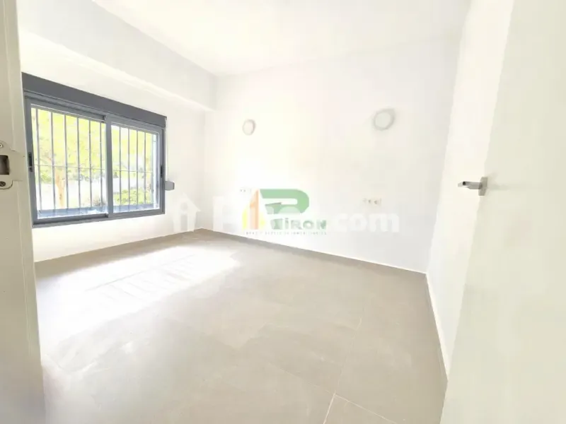 Toad - New Ground Floor Flat with University View in Lorca