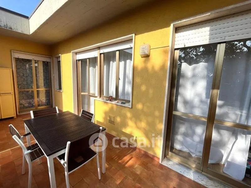 Terrass - Trilocale with Seafront Access in Marina di Massa
