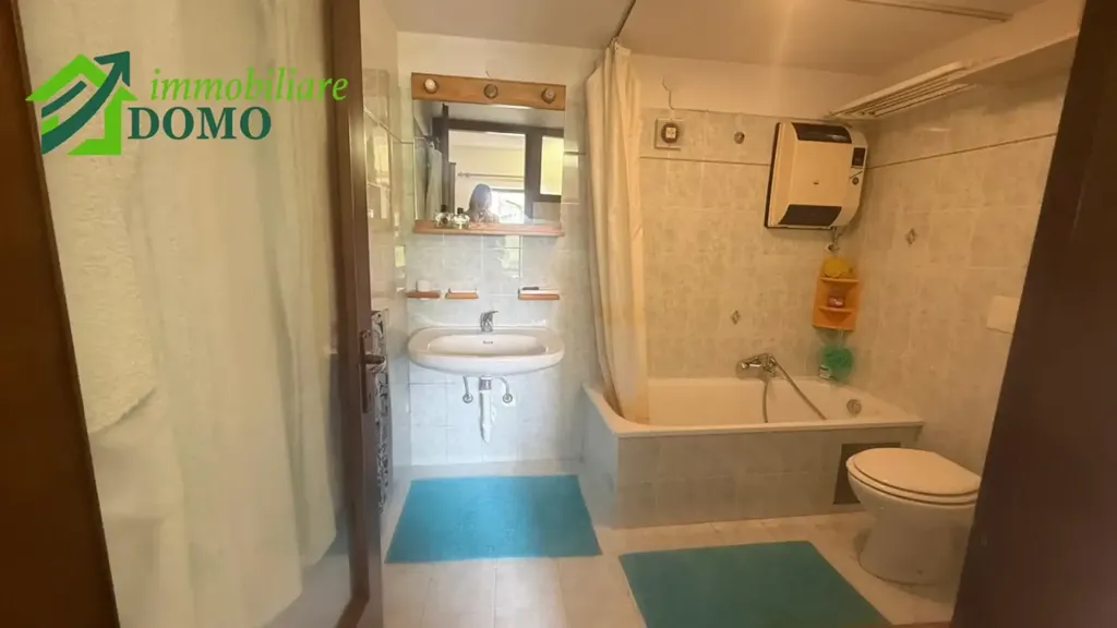 Salles de bain - Terraced House with Garden in Cogollo del Cengio
