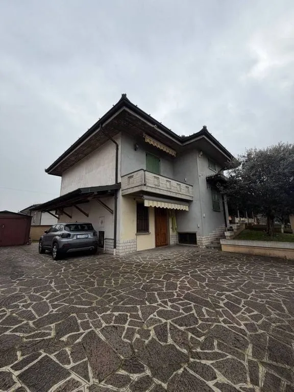 Extérieur - Luxury Villa with Garden in Verolavecchia