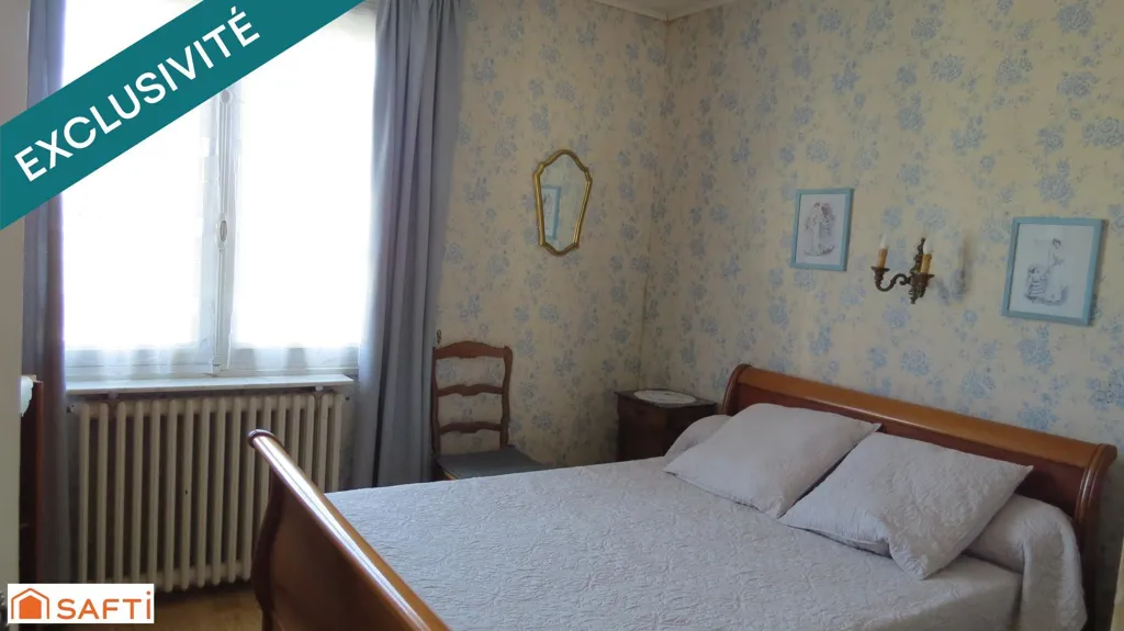 Camere da letto - Traditional House with Garden in Decize