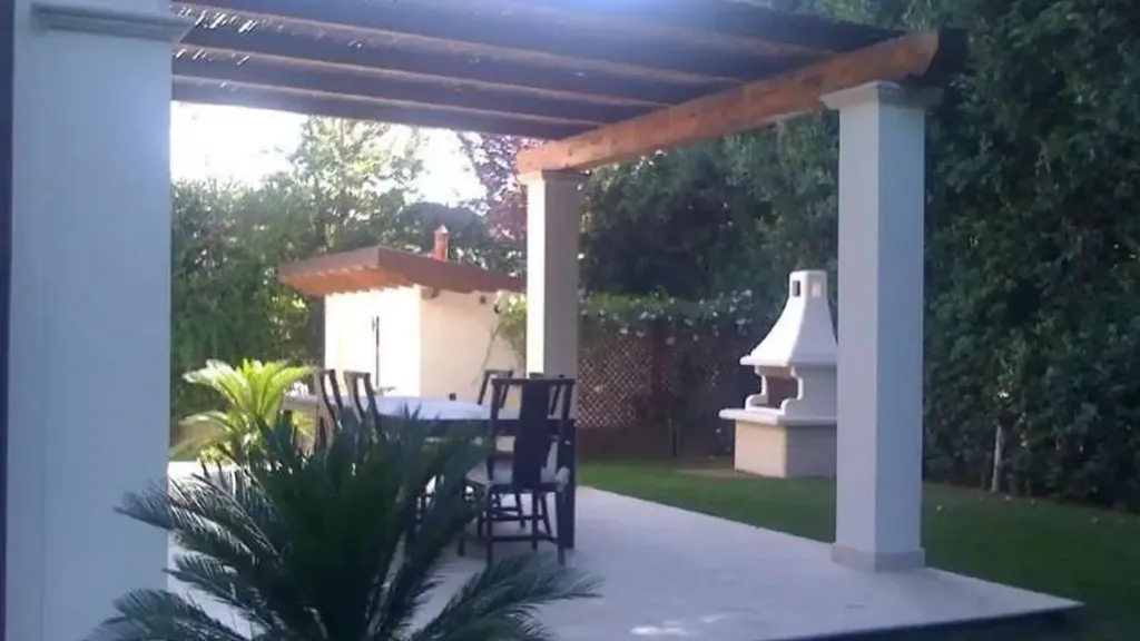 Villa with Sea View in Forte Dei Marmi