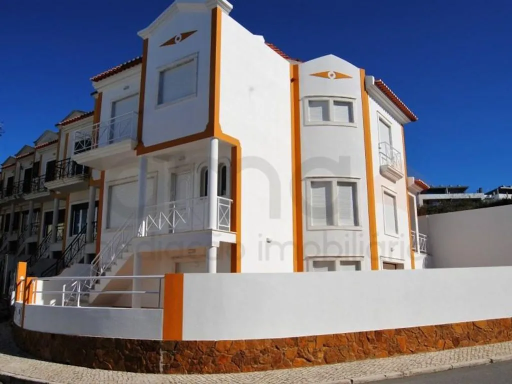 Välivaade - Remodelled House with Sea View in Ericeira