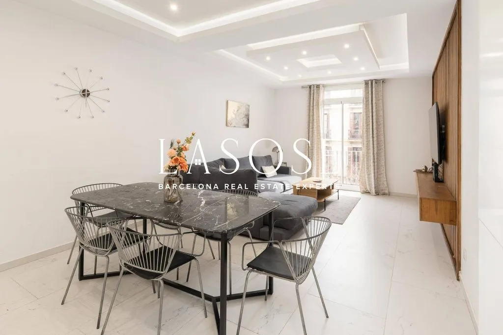 Söögituba - Luxury Apartment with Balcony in Eixample