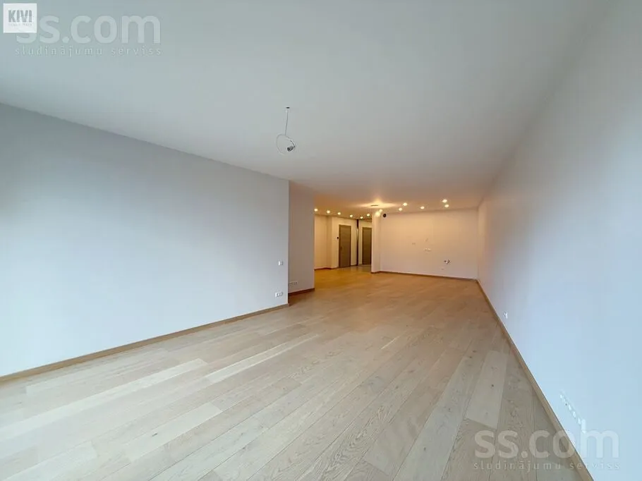 Appartement 3 pièces à Rīga