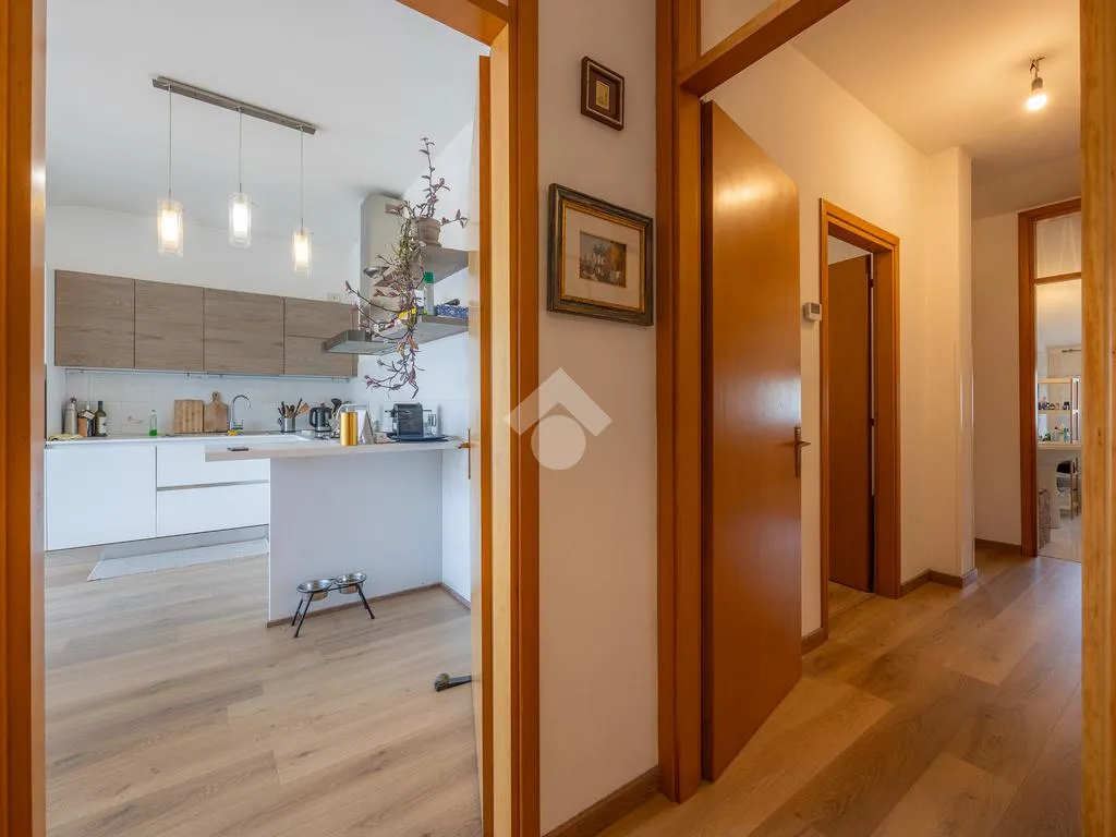 Ingresso - 4-Bedroom Apartment with Terrace in Dolcè