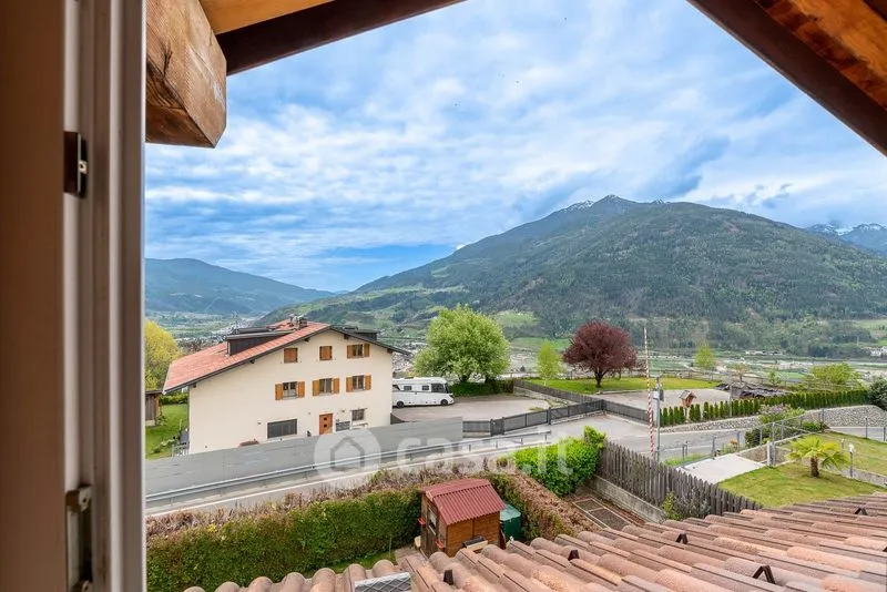 Terrass - Spacious Semi-Detached Villa in Bressanone