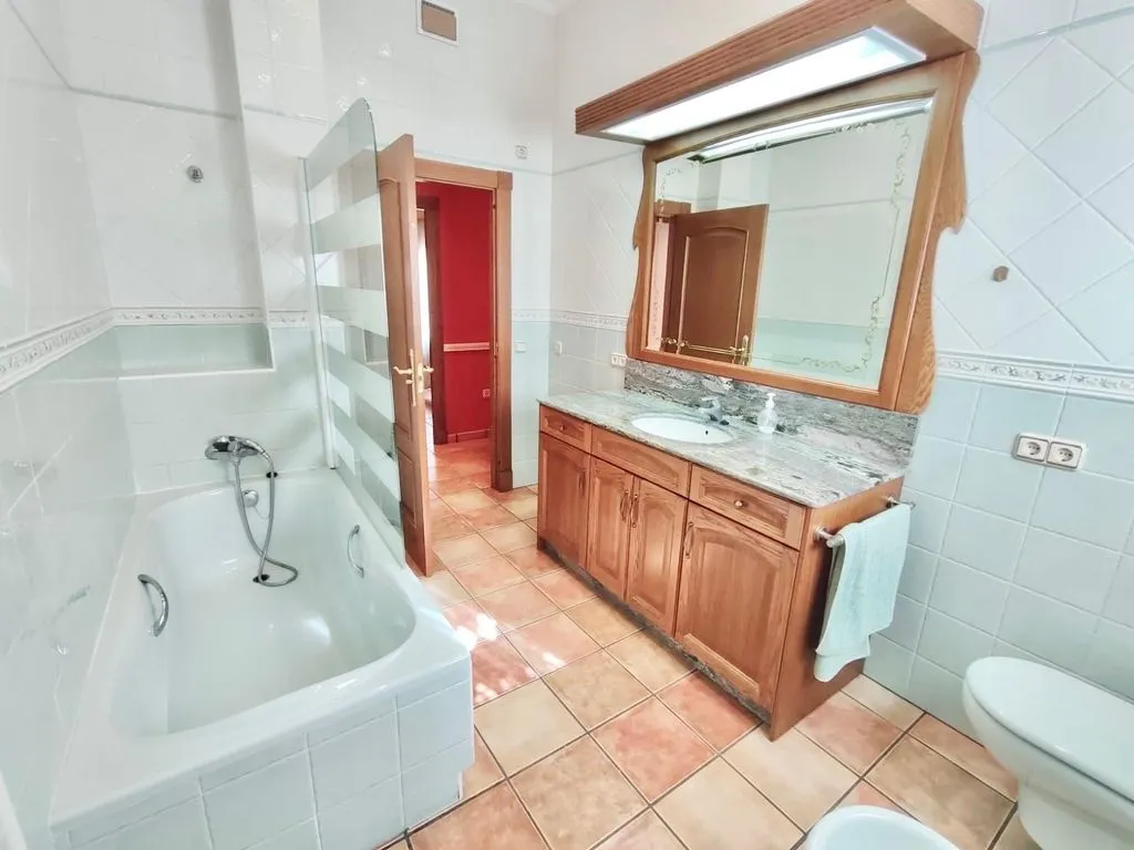 Salles de bain - Luxury Villa with Private Pool in Orihuela