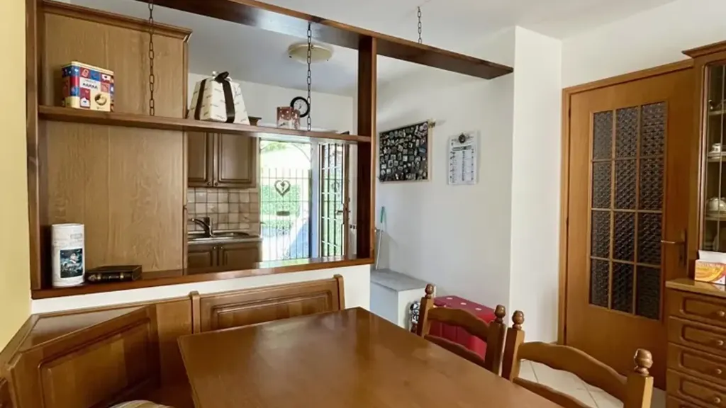 Dining Room - Independent House with Garden in Valle Intelvi