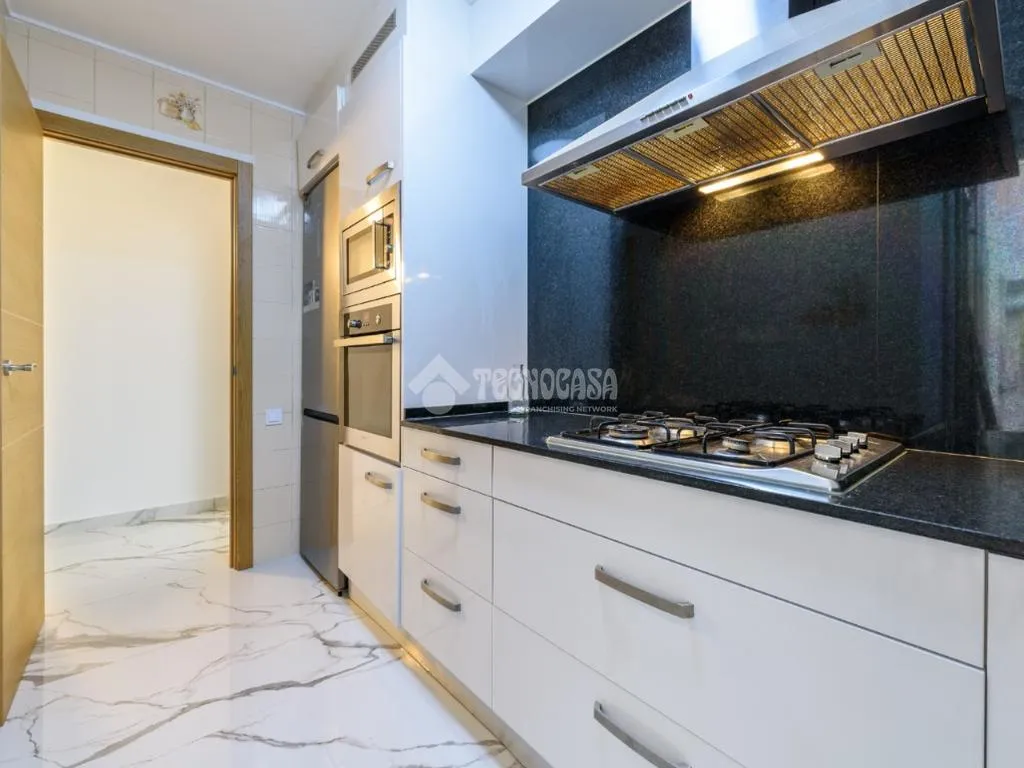 Cuisine - Fully Renovated Flat Near Beach in Tarragona