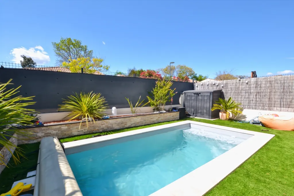 Bassein - Family House with Pool in Espondeville (34)