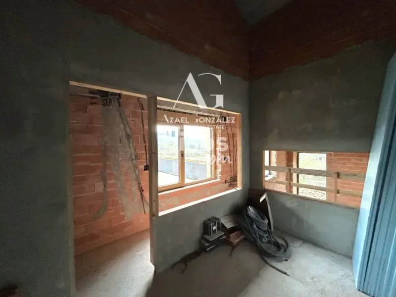 Toad - House with Valley Views in Villacarriedo