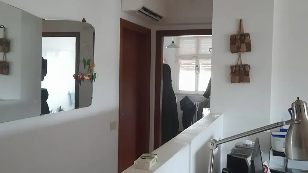 Esik - Apartment with Balcony in Ravenna