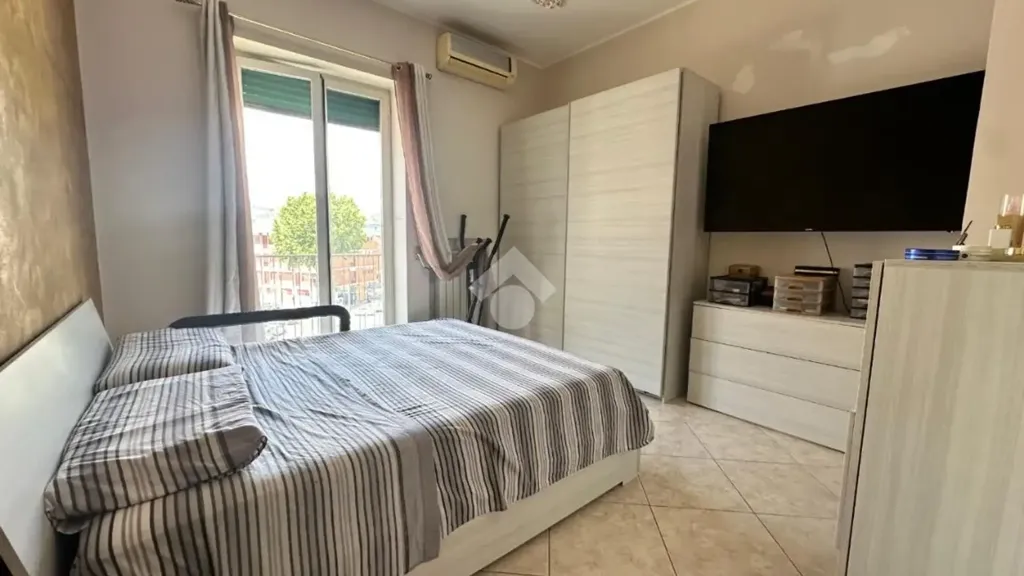 Camere da letto - Rear-Facing Triplex in Naples
