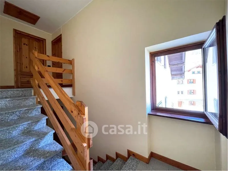Pièces - Mountain View Apartment with Private Garage in Campodolcino
