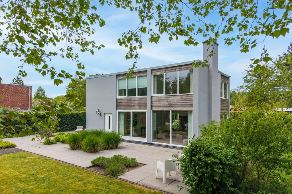 Aed - Villa with Polder View in Bergen
