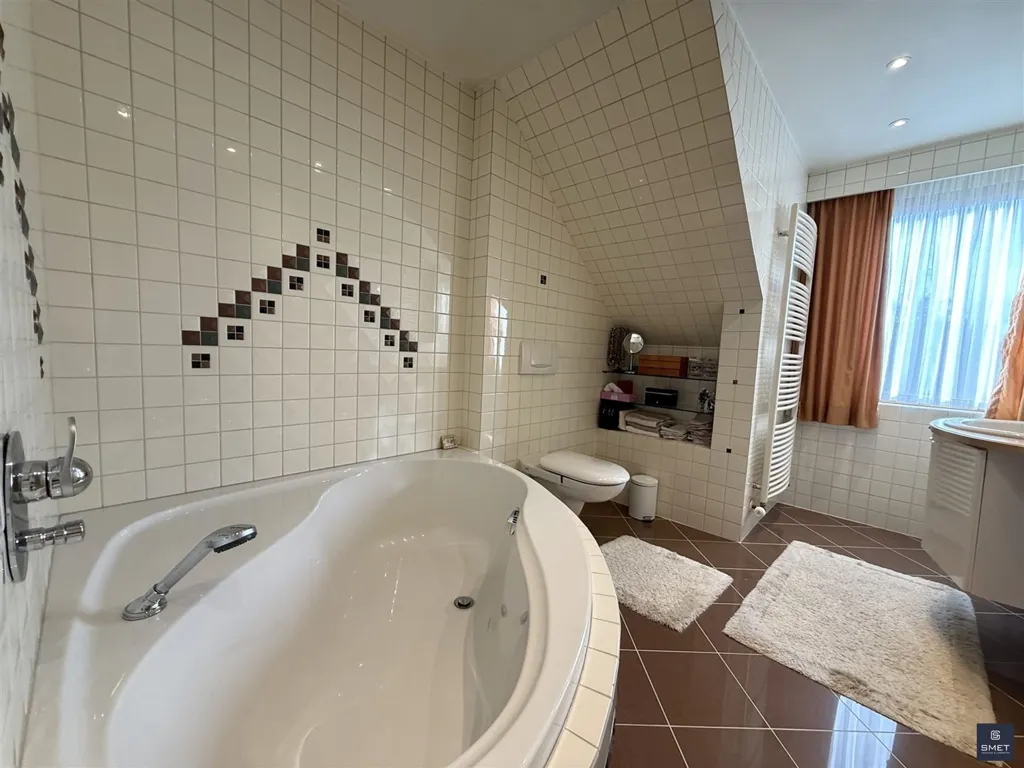 Bagni - Residential with Commercial Space in Melsele