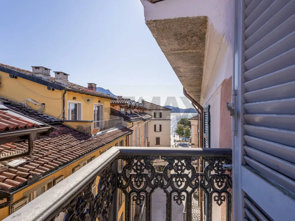 Balcone - Charming Apartment with Balcony in Verbania