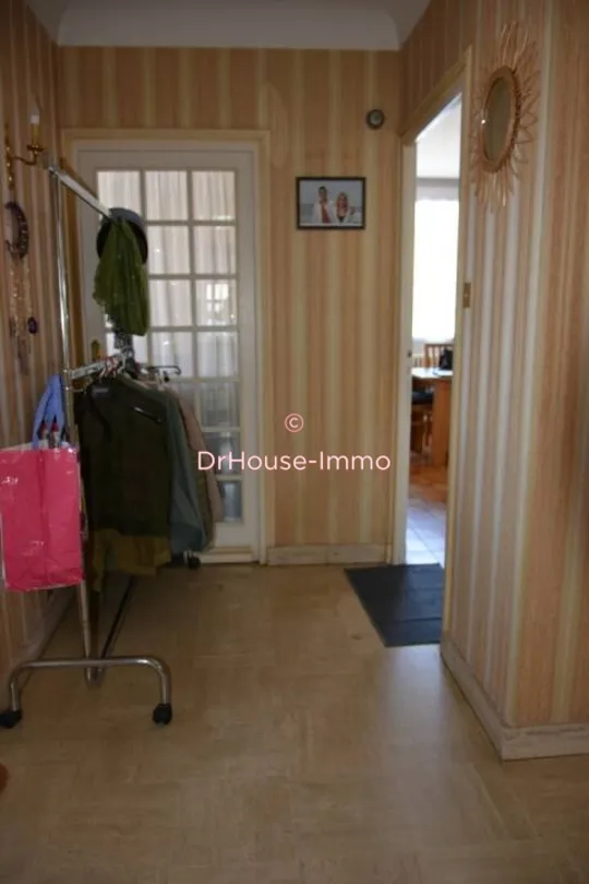 Entrée - Maison Contemporaine avec Balcon à Saint-Junien