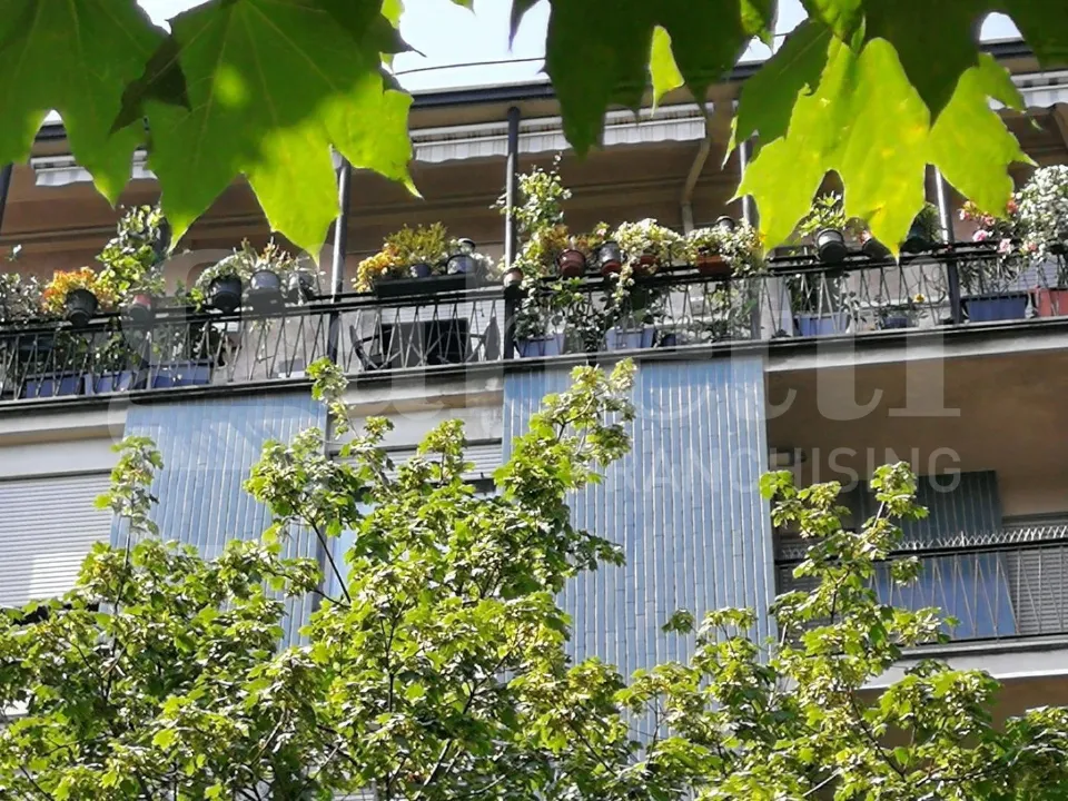 Balcony - Ristrutturato Bilocale with Balcony in Milan