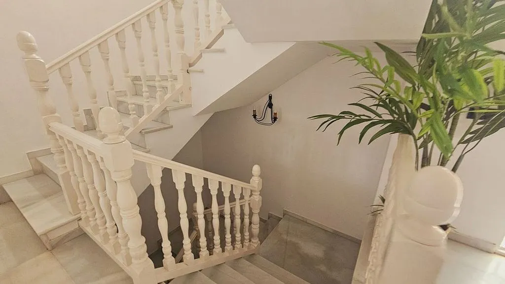 Rooms - Andalusian Villa with Pool in Sotogrande