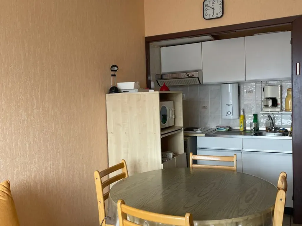 Salle à manger - Appartement à Vendre à Westende