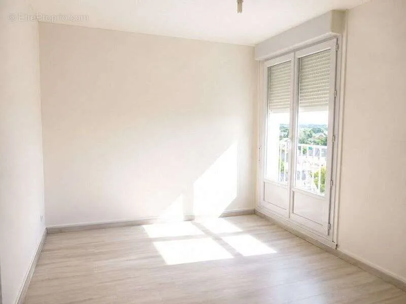 Appartement 5 pièces à Lanester