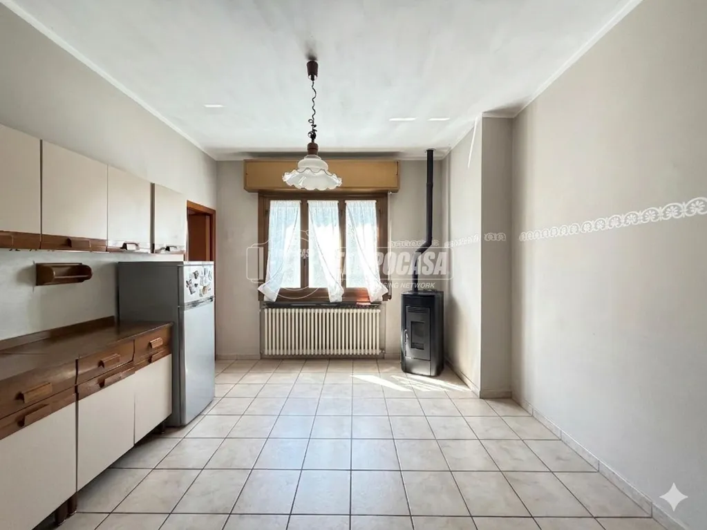 Cuisine - Villa with Pool in Merate