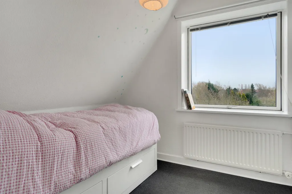 Bedrooms - 6-room house in Esbjerg