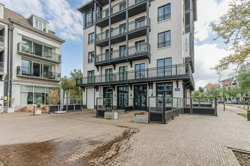 Exterior - Restaurant Unit with Terrace in Knokke