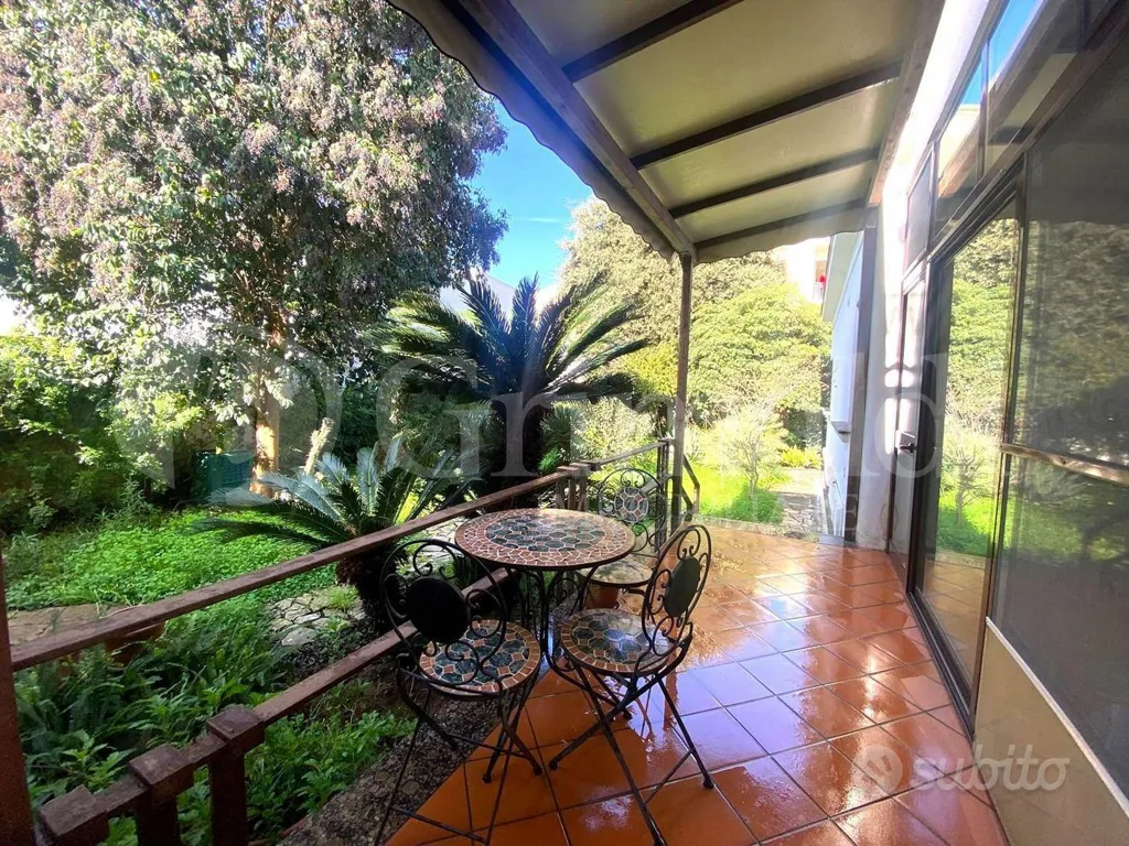 Terrasse - Terraced Villa with Garden in Alezio