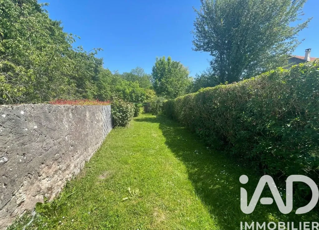 Aed - Quiet Maison with Terrace in Jouarre