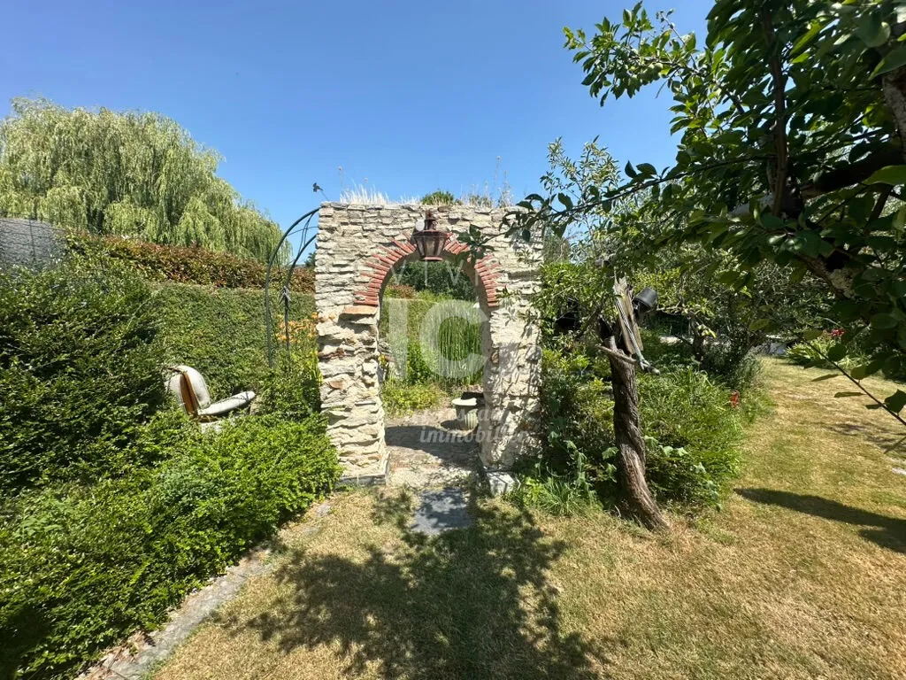 Maison 6 pièces à LES ROSIERS SUR LOIRE