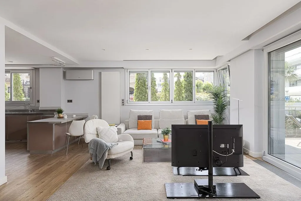 Elutuba - Duplex with Terrace in Ondarreta