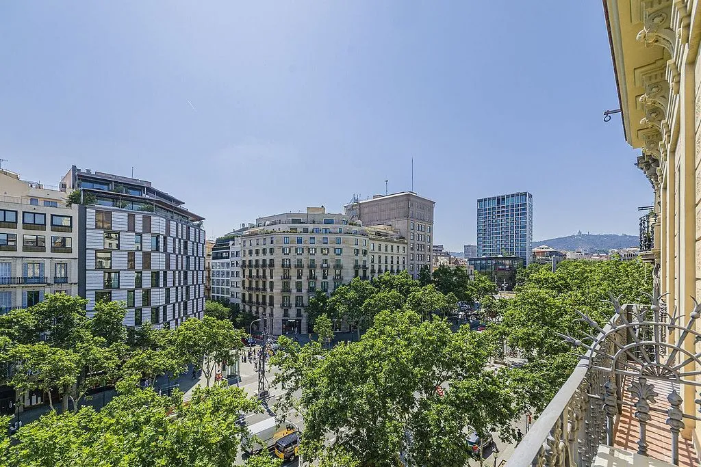 Balcone - Luxury Flat with Terrace in Eixample, Barcelona