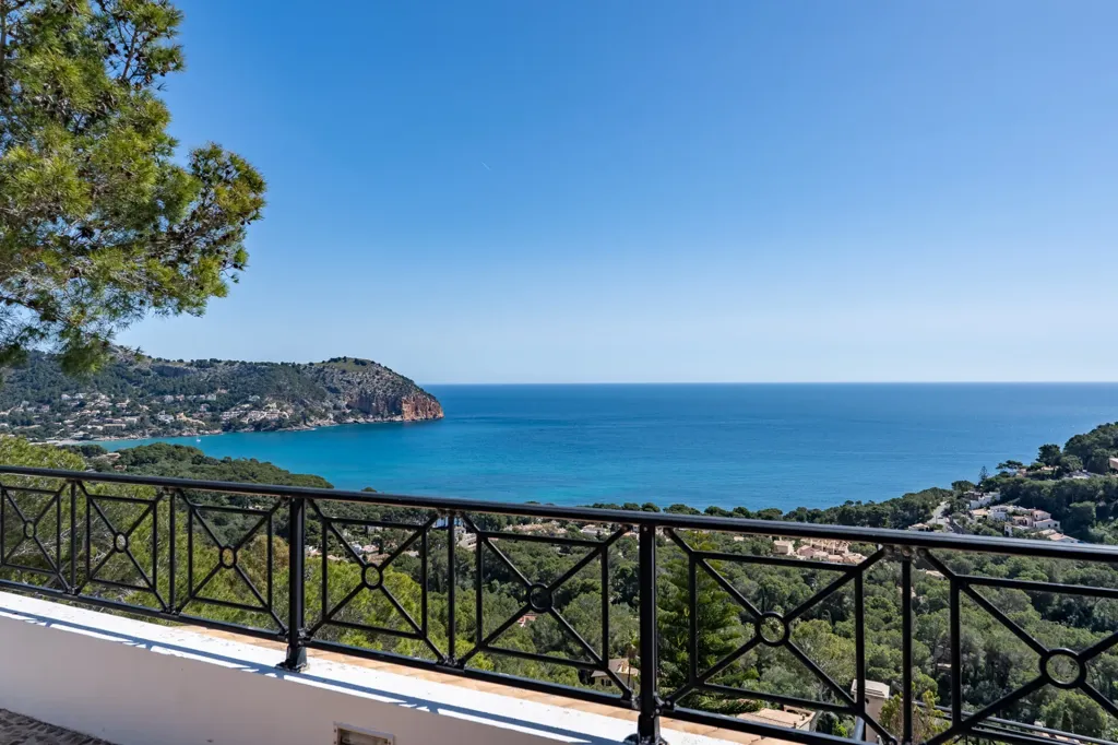 Terrasse - Villa with Sea View in Canyamel