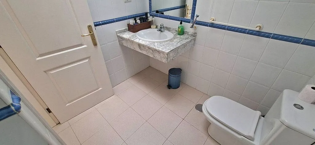 Vannitoad - Semi-Detached Villa with Pool in Chayofa