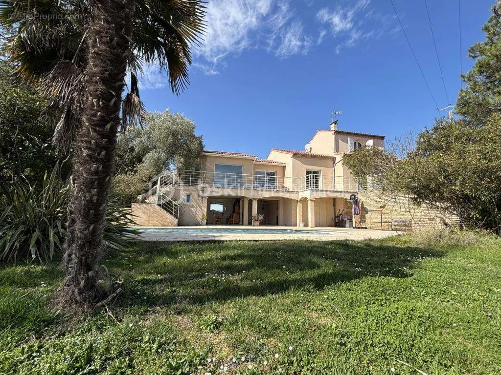 Välivaade - Villa with Sea View and Pool on Rabastens Heights