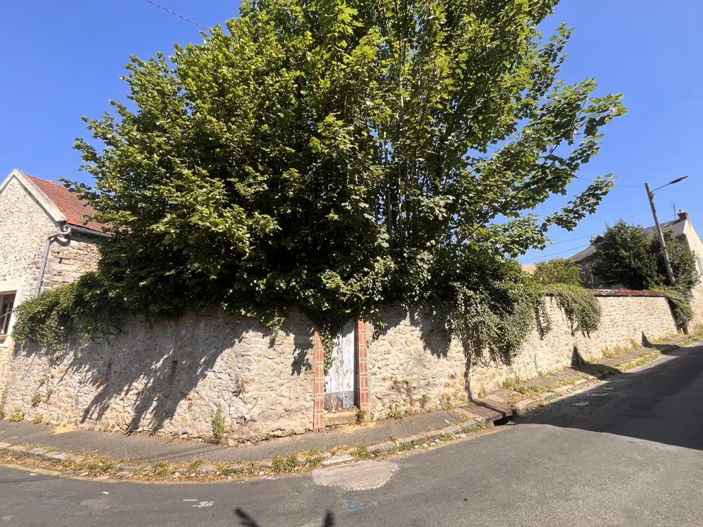 Terrain à Bruyères-le-Châtel