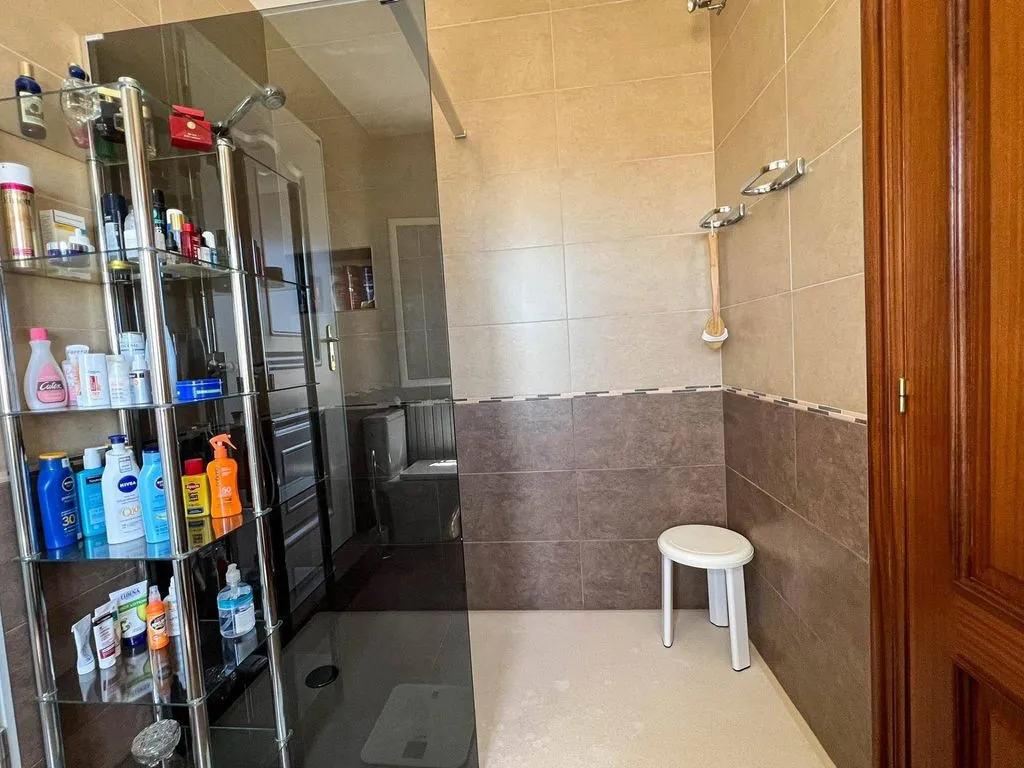 Vannitoad - Luxury Detached House with Pool in La Nucia