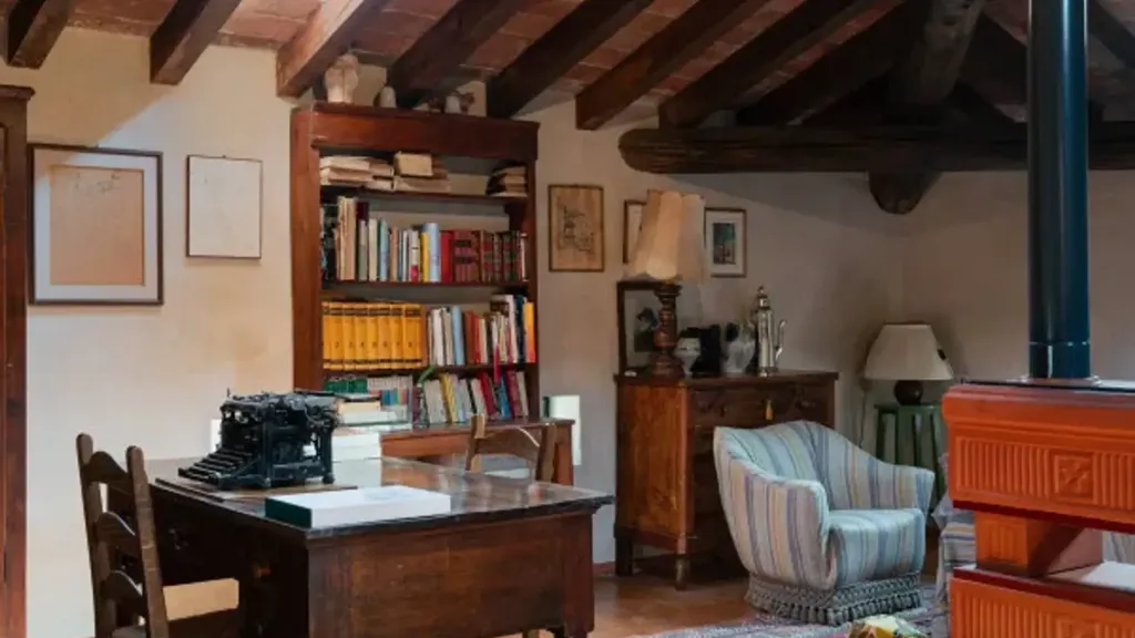 Kabinet - Historic Villa with Tower in Provaglio d'Iseo