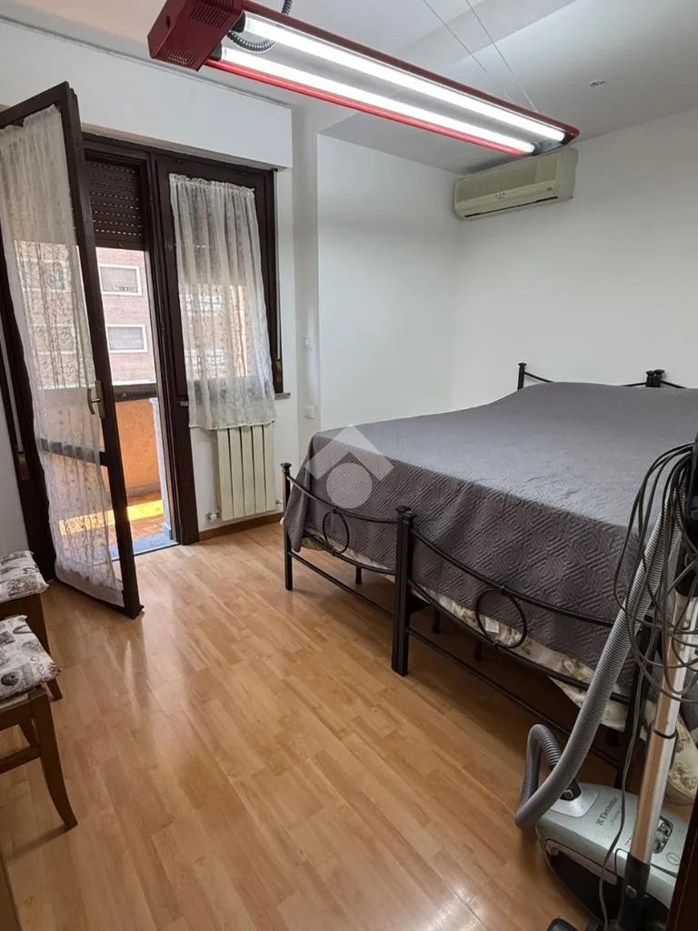 Chambres - 3-Room Apartment with Balcony in Perugia
