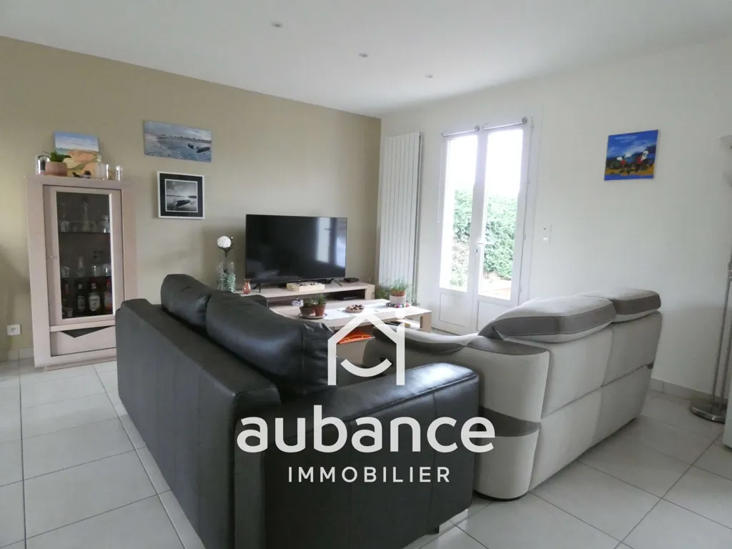 6-toaline maja asukohas Soulaines-sur-Aubance