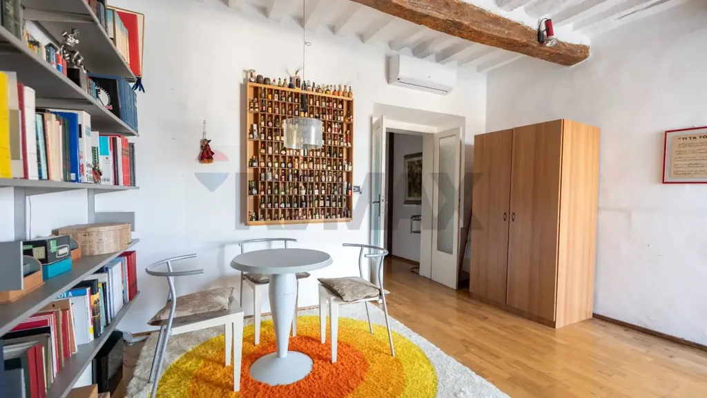 Sala da pranzo - Historic Bilocale with View in Jesi Centre